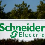 施耐德电气将斥资35亿美元全面收购英国工业软件公司Aveva，工业巨头正进一步推动数字化转型