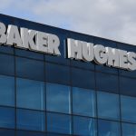 油服巨头贝克休斯精简公司结构，将4个业务部门简化为两个